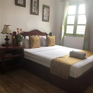 https://thavisouk-guesthouse.hotelsluangprabang.com